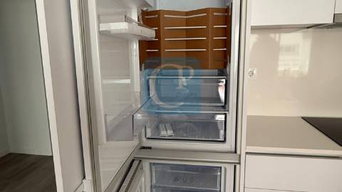 Apartamento T1 equipado e mobilado, em Vila Nova de Gaia