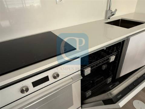 Apartamento T1 equipado e mobilado, em Vila Nova de Gaia