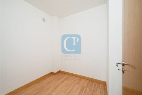 Apartamento T1+1 em Pedrouços, Maia