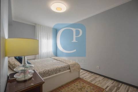 Apartamento T3 completamente renovado em Ermesinde