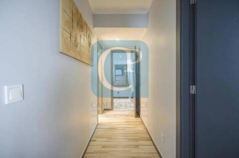 Apartamento T3 completamente renovado em Ermesinde