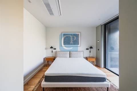 Apartamento T1 novo, na Avenida da Senhora da Hora, Matosinhos