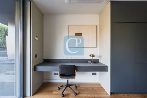 Apartamento T1 novo, na Avenida da Senhora da Hora, Matosinhos