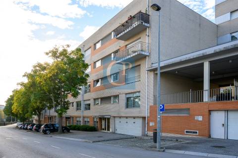 Apartamento T3 com lugar de garagem na Ponte da Pedra, Leça do Balio
