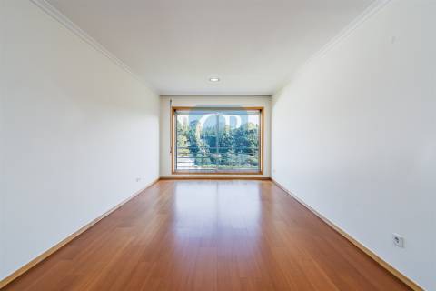 Apartamento T3 com lugar de garagem na Ponte da Pedra, Leça do Balio