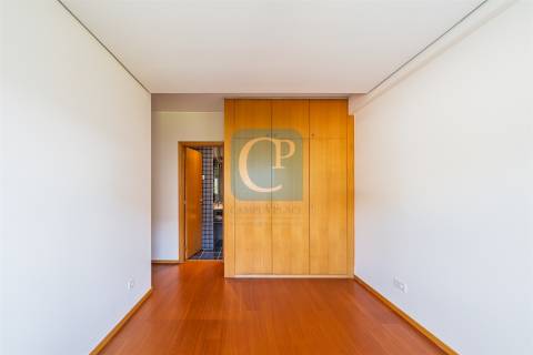 Apartamento T3 com lugar de garagem na Ponte da Pedra, Leça do Balio