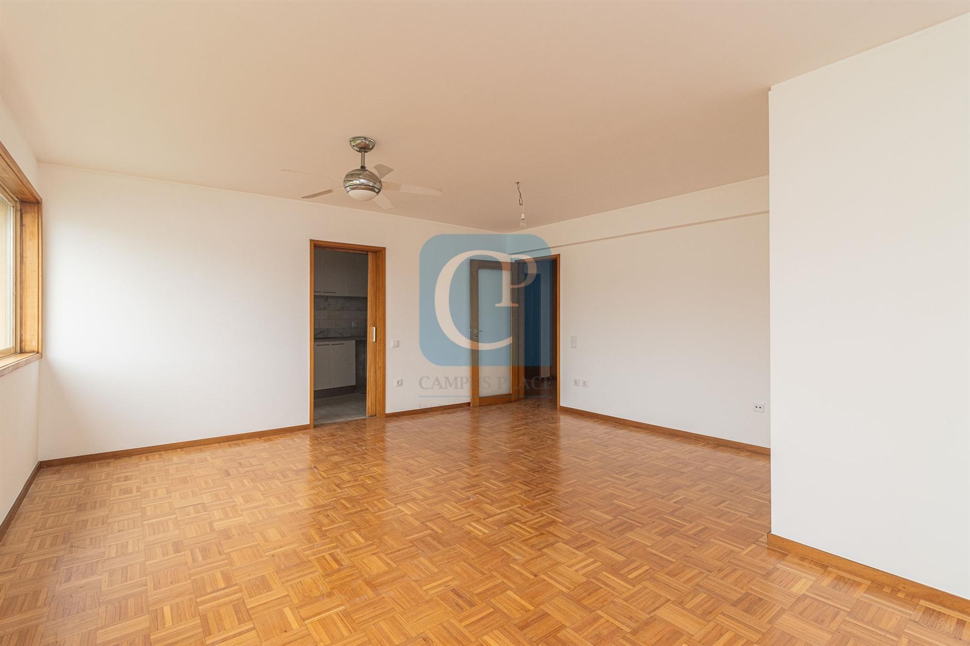 Apartamento T0 em Matosinhos Sul