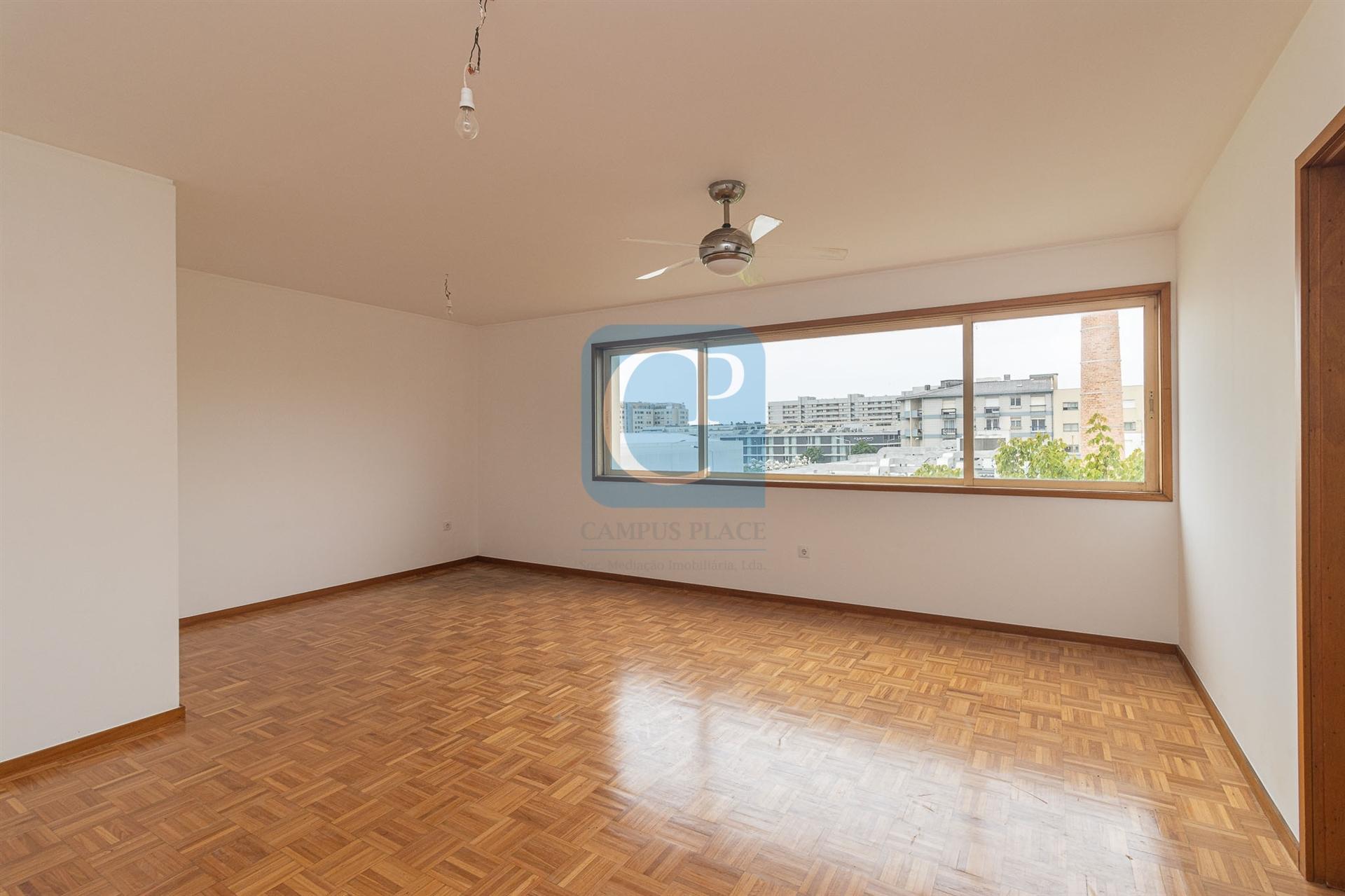 Apartamento T0 em Matosinhos Sul