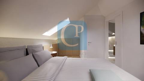 Moradia Isolada T3 recuperada em Cedofeita, Porto