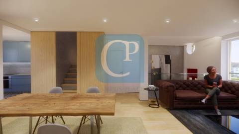 Moradia Isolada T3 recuperada em Cedofeita, Porto