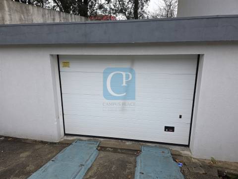 Apartamento T2 renovado em São Mamede Infesta e Senhora da Hora