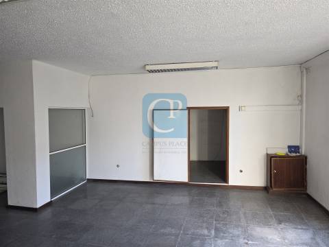 Loja mais T0 em Ermesinde, Valongo