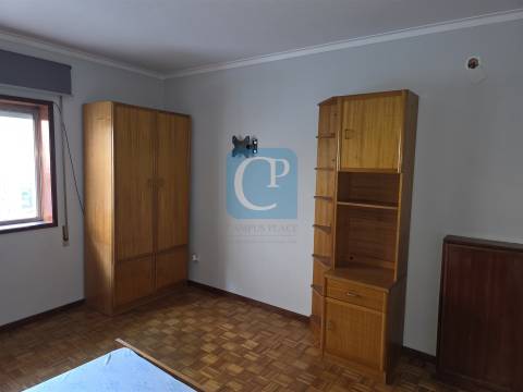 Loja mais T0 em Ermesinde, Valongo