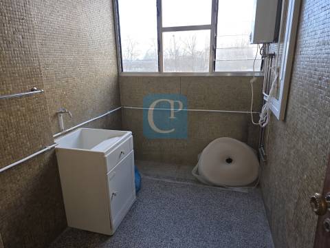 Apartamento T3+1 com lugar de garagem no centro de Matosinhos