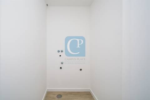 Apartamento T2 com terraço na Avenida da República, Matosinhos