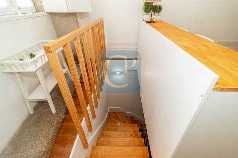 Apartamento T1 Duplex na Baixa do Porto