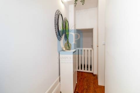 Apartamento T1 Duplex na Baixa do Porto