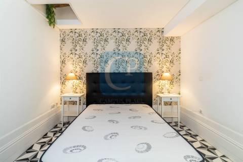 Apartamento T1 Duplex na Baixa do Porto