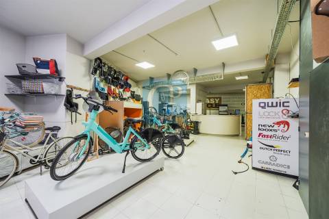 Espaço comercial em Cedofeita, Porto