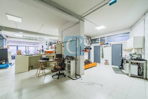 Espaço comercial em Cedofeita, Porto