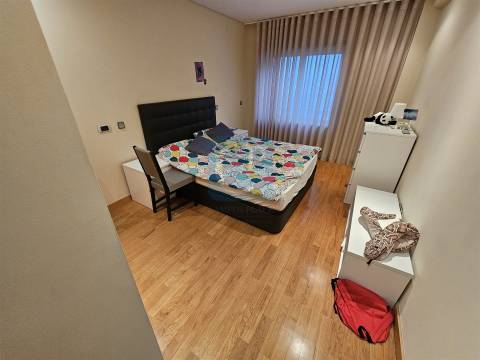 Apartamento T2 mobilado e equipado em Rio Tinto, Gondomar