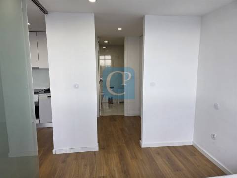Apartamento T0 novo totalmente equipado na Senhora da Hora