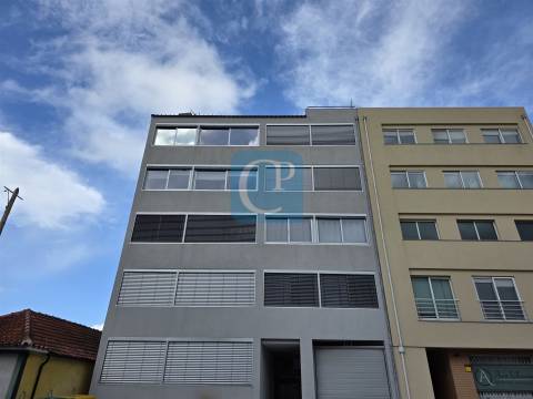 Apartamento T0 novo totalmente equipado na Senhora da Hora