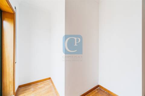 Apartamento T2+1 Duplex com varanda e vista mar em Canidelo, Vila Nova de Gaia