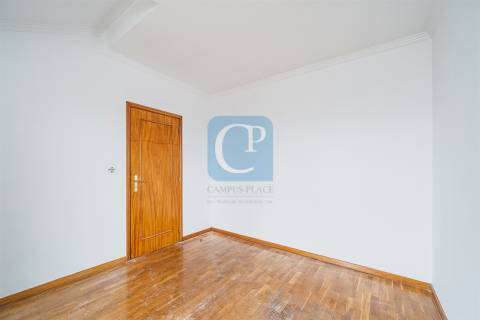 Apartamento T2+1 Duplex com varanda e vista mar em Canidelo, Vila Nova de Gaia
