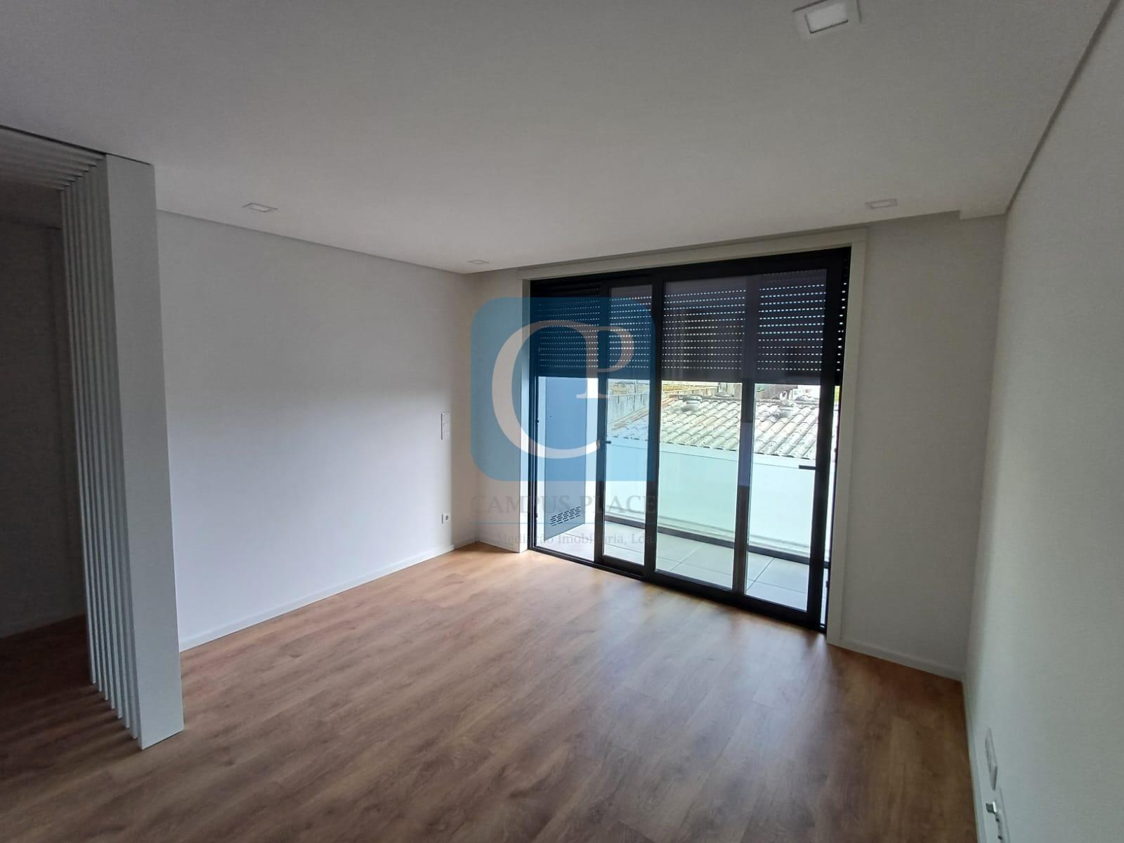 Apartamento T1 novo, no Arroteia Residente, em Paranhos, Porto