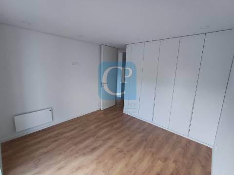 Apartamento T1 novo, no Arroteia Residente, em Paranhos, Porto