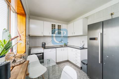 Apartamento T2 à Avenida da Conduta em Gondomar