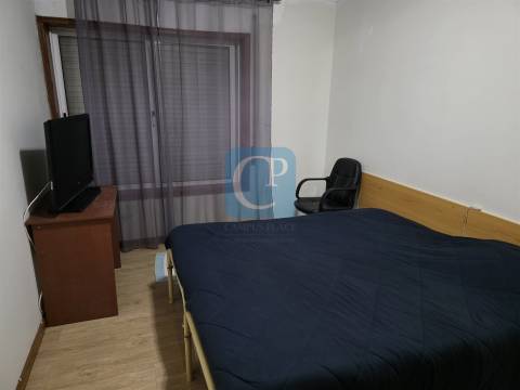 Apartamento T1 equipado junto ao Hospital de São João