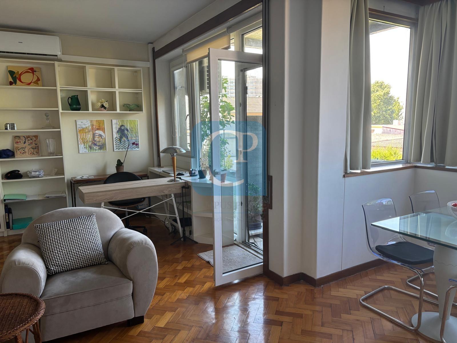 Apartamento T1 na zona do Hospital São João, Paranhos, Porto