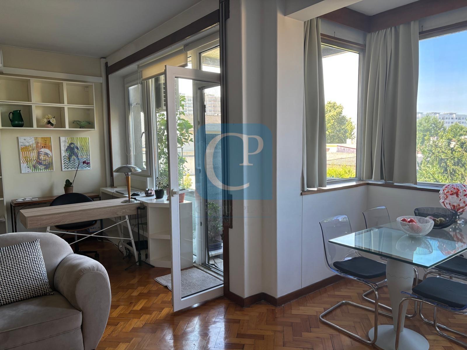 Apartamento T1 na zona do Hospital São João, Paranhos, Porto