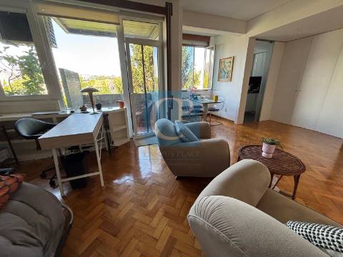 Apartamento T1 na zona do Hospital São João, Paranhos, Porto