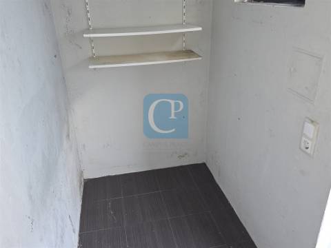 Apartamento T2 renovado em São Mamede Infesta e Senhora da Hora