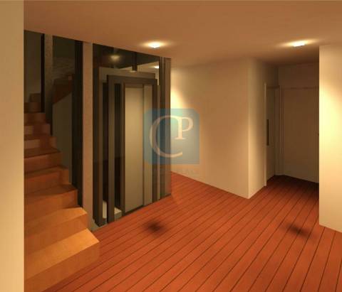 Moradia V5 para remodelação em Paranhos, Porto