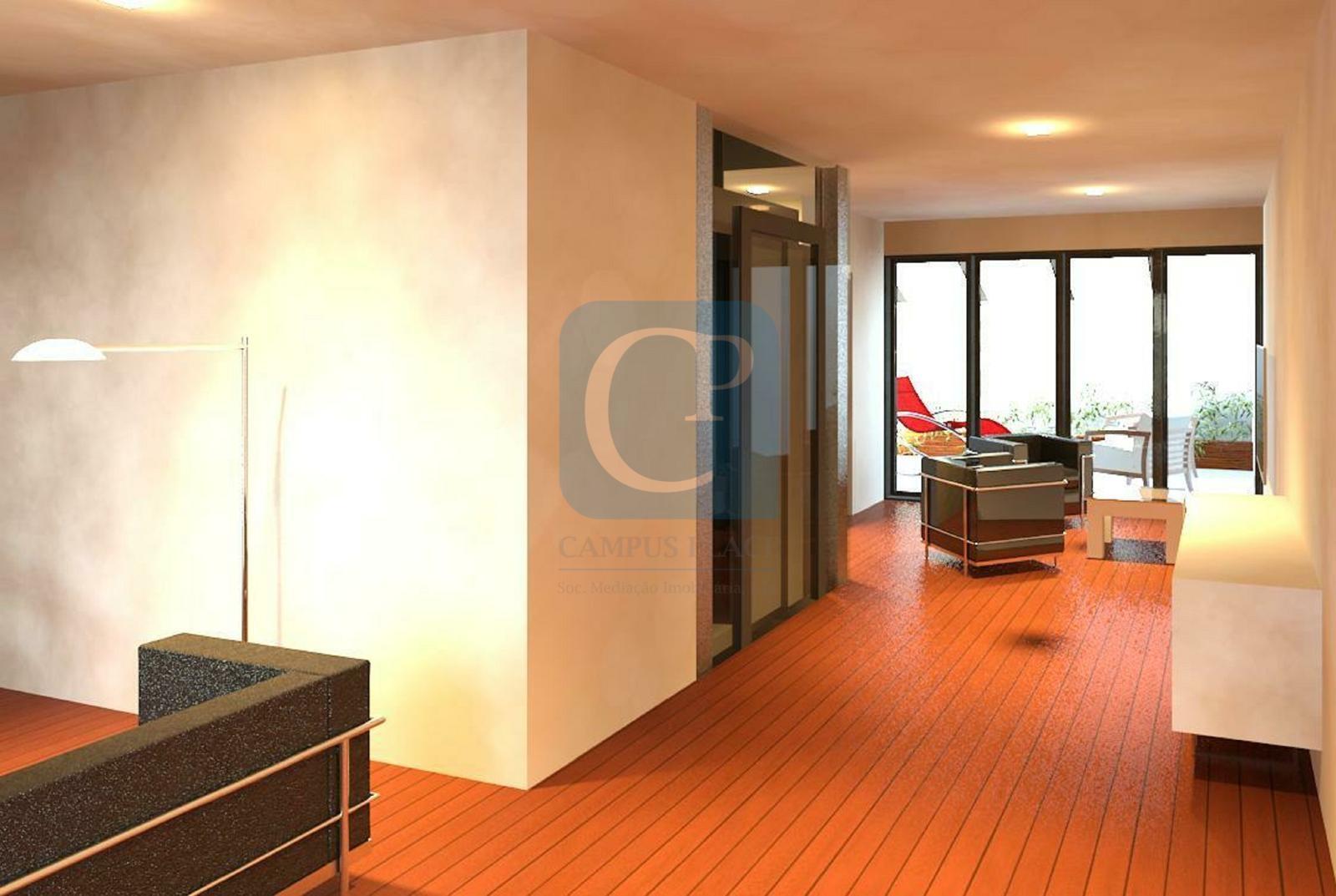 Moradia V5 para remodelação em Paranhos, Porto