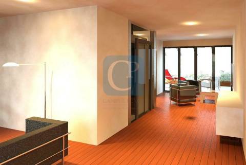 Moradia V5 para remodelação em Paranhos, Porto