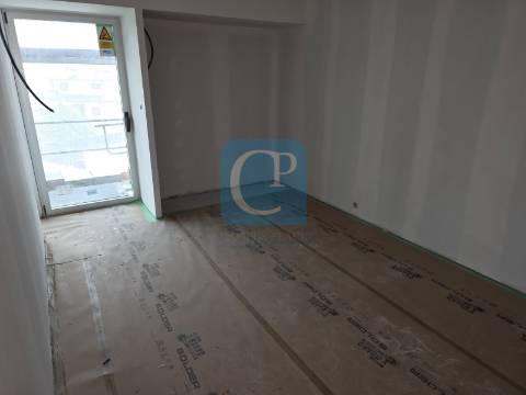 Apartamento T1+1, em construção, Empreendimento Casas do Horto.