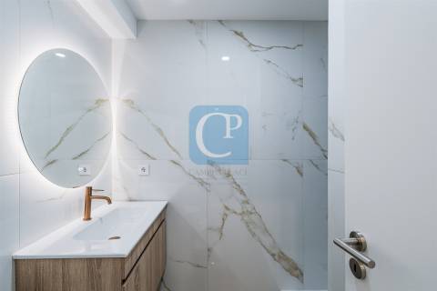 Apartamento T2+1 totalmente mobilado e equipado em Matosinhos Sul