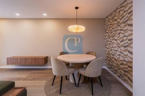 Apartamento T2+1 totalmente mobilado e equipado em Matosinhos Sul