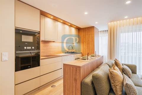 Apartamento T2+1 totalmente mobilado e equipado em Matosinhos Sul