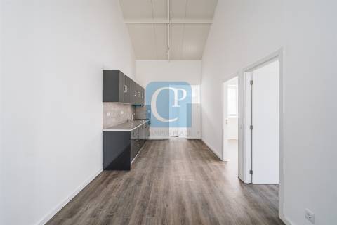 Moradia V2 remodelada em Paranhos, Porto