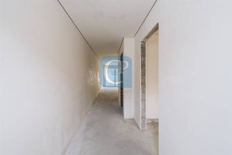 Moradia V3 em fase de acabamento em Guifões