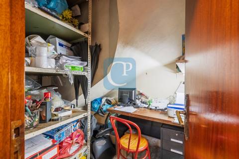 Restaurante completamente equipado junto ao estádio do Dragão