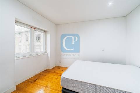 Apartamento T0 mobilado e equipado em Campanhã, Porto