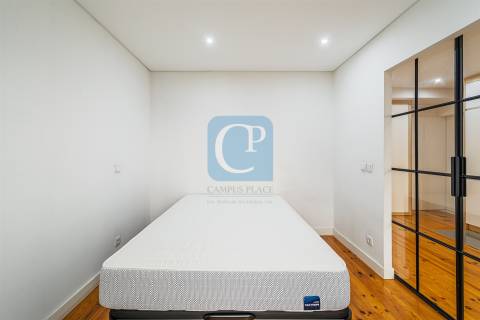 Apartamento T0 mobilado e equipado em Campanhã, Porto
