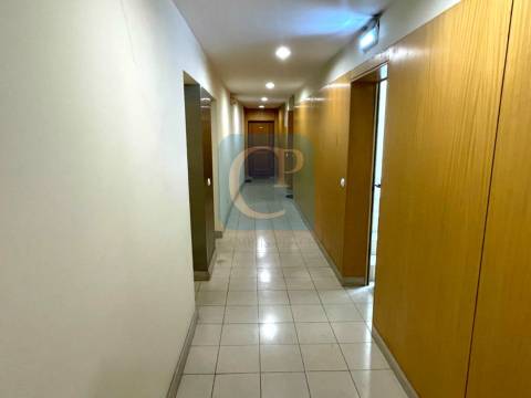 Apartamento T1+1 com varanda em Matosinhos Sul